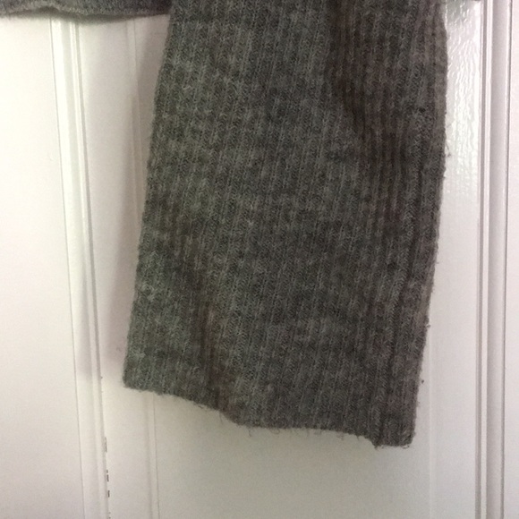 Cowl Neck Cropped Sweater - Picture 2 of 3